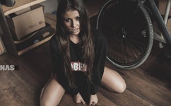 久草免费资源站五